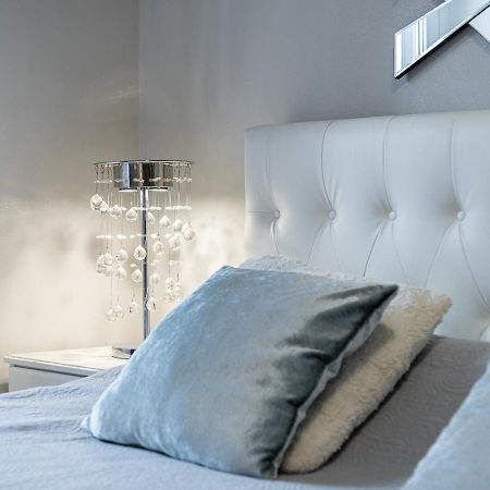 Elegant Suite - In Centro Portanuova 토리노 외부 사진