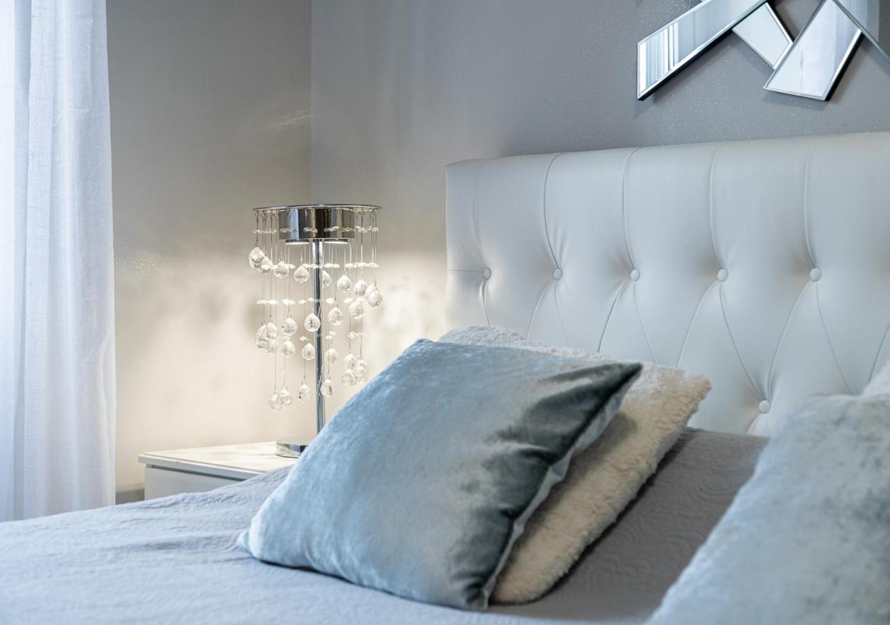 Elegant Suite - In Centro Portanuova 토리노 외부 사진