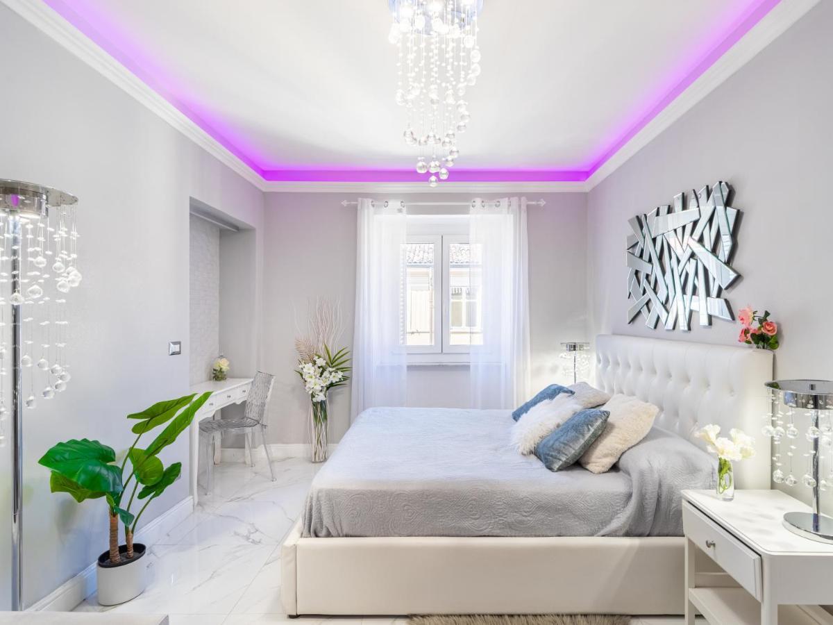 Elegant Suite - In Centro Portanuova 토리노 외부 사진
